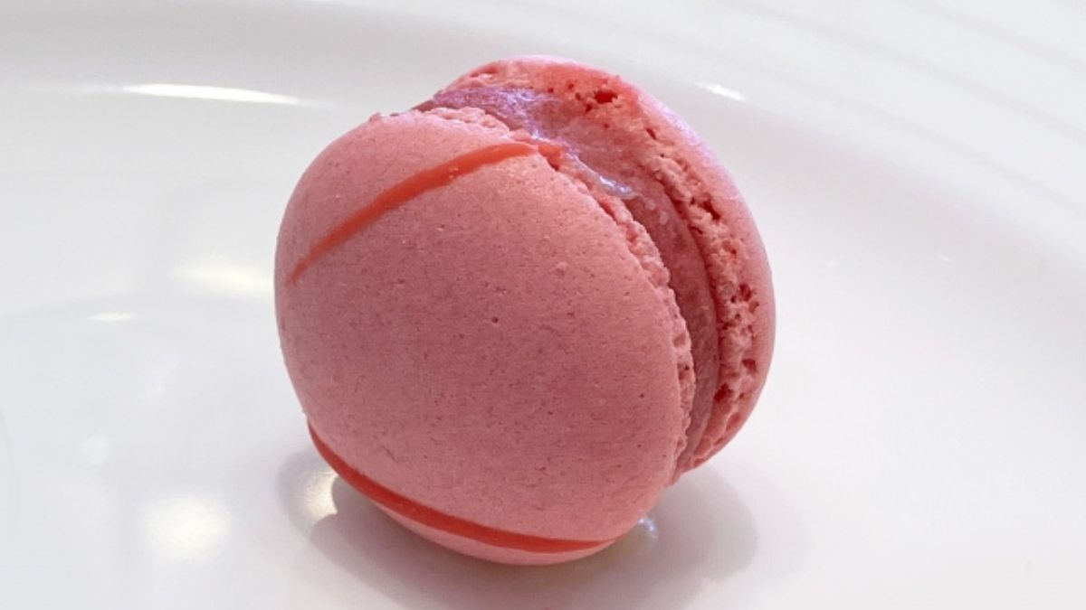 人気スイーツ(マカロン)のプレゼント