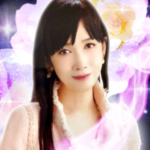 キアナ先生のポートレート写真